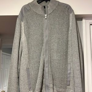 Men’s sweater